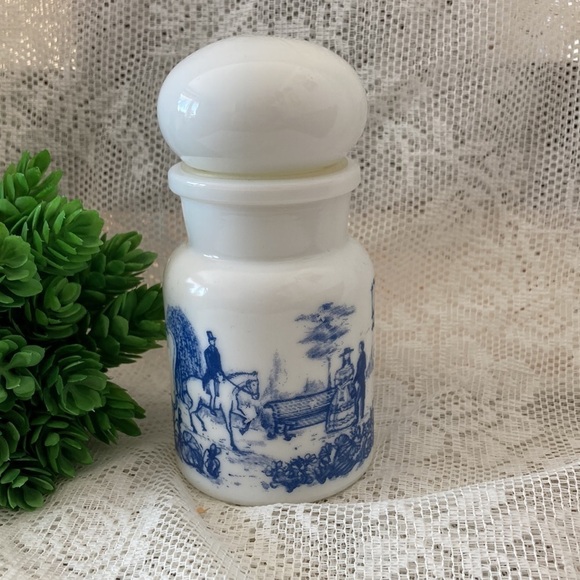Vintage Bubble top apothecary jar, white milk glass/blue etchings. Great cond. - Picture 2 of 6